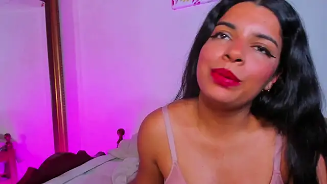 Arianna_Moore