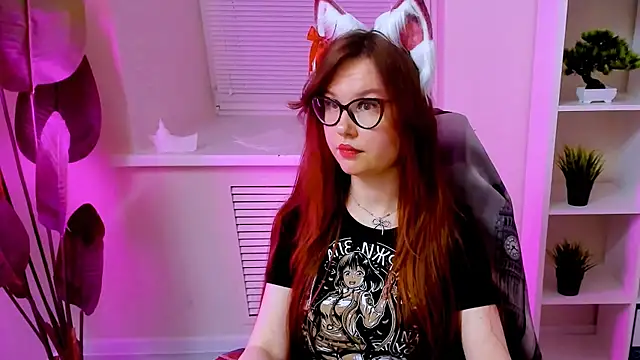 CarolGiggly webcam