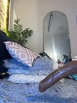Isa__Blanc webcam