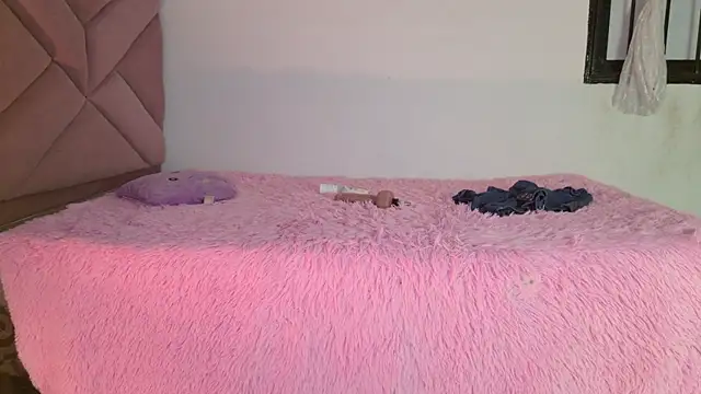 eva_sin18 - Eva_sin18's free webcam - UK Sex Cams
