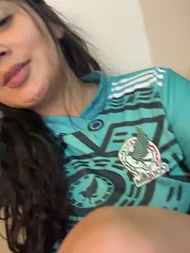 kinky_mila@xh webcam