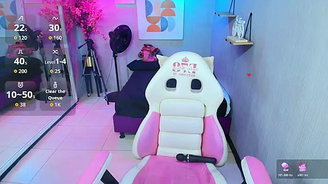 Maggy_t18 webcam