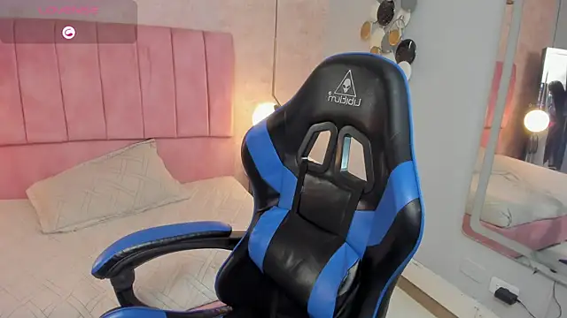 Magic_amberr webcam