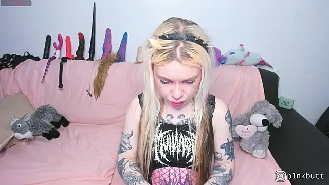 HelenGoat webcam