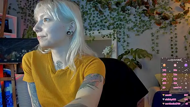 tattoo_art_baby webcam