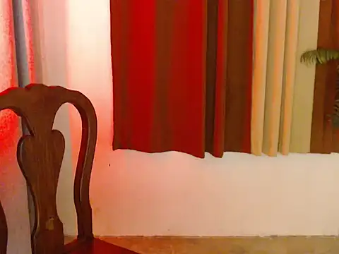 RED_DIAMOND777 webcam