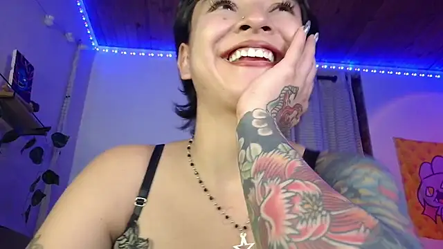 juaaanaaa live cam on StripChat