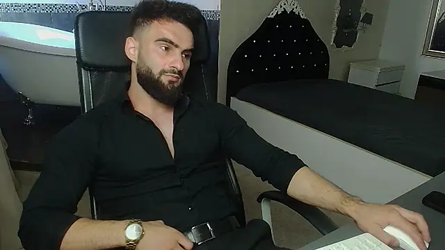 micahlane (M young) - I'm prepairing for bodybuilding contest