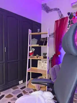 TifanyWhite_ webcam