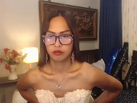 Nathalieheartt webcam
