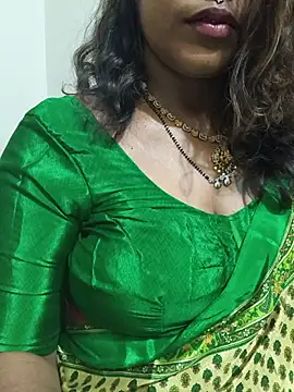 Spoorthi_9999 webcam