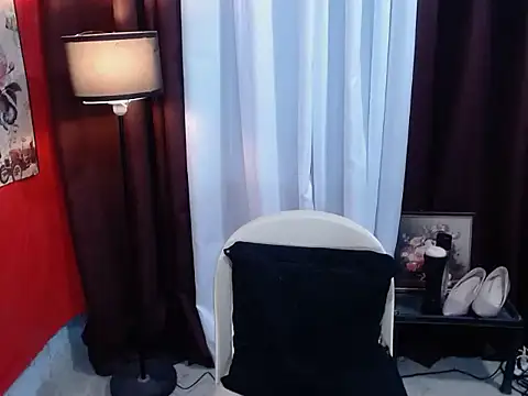 SKINNYMONSTERCOCK webcam