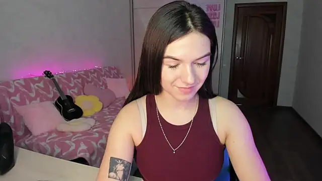 luna_lust_212 webcam
