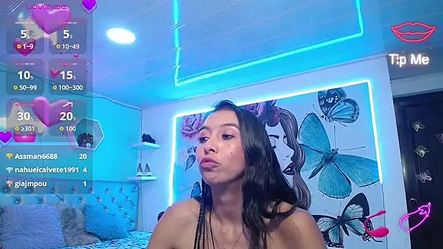sandra_petite19 webcam
