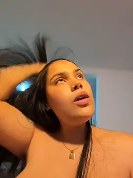 MarenaLovely webcam