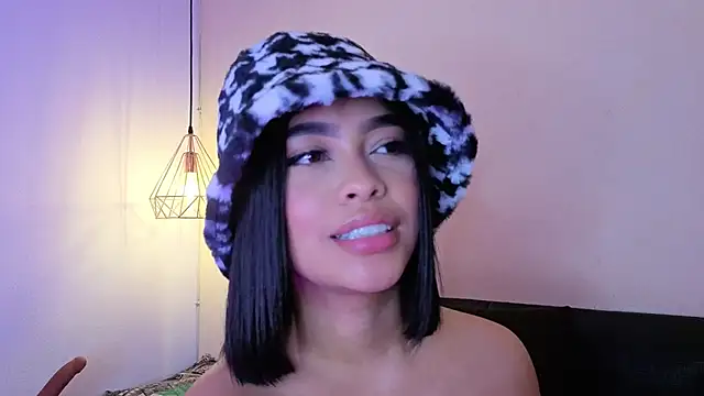 Chloe_monroee webcam