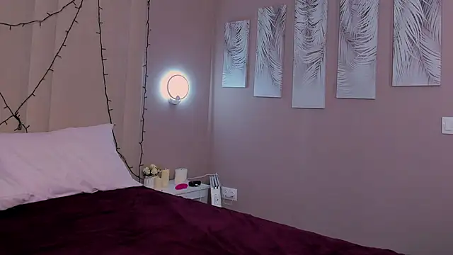 Lola_lovesss webcam