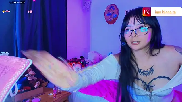 hina_ht webcam