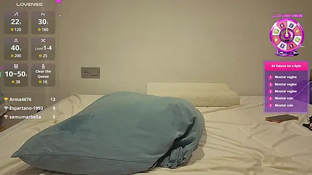 NinaMika333 webcam