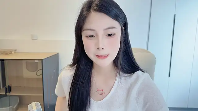 holo_love webcam