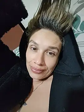 MARILYNKOVANOVA webcam