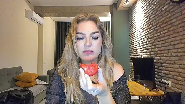 fifteenpoem webcam
