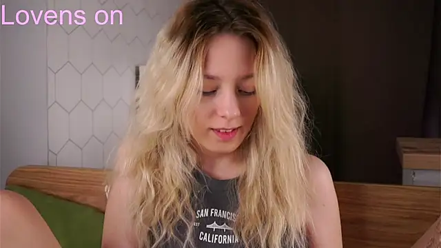 LeeryWonder webcam