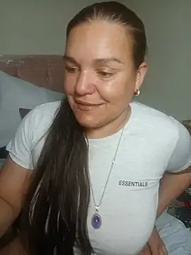 Zuleyka_69 webcam