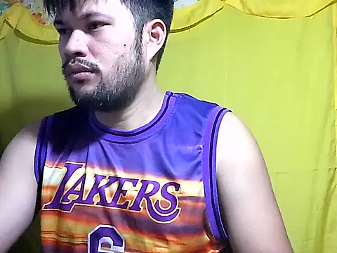 HairyHottestpinoyHandsome webcam