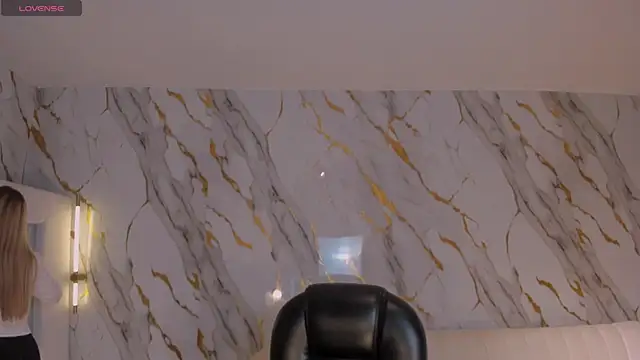 TiffannySins webcam