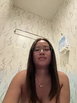 Ponthip webcam