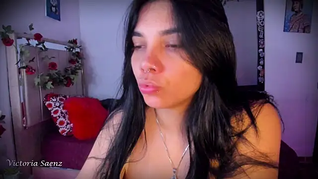victoriaasaenz_ webcam