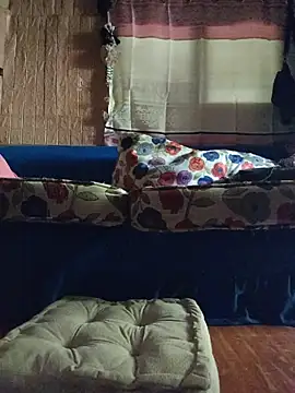 filipina_desire (F milf) - Make My Pussy CreamWetpie