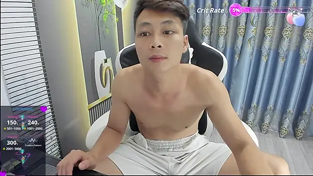 Naughty___asian webcam
