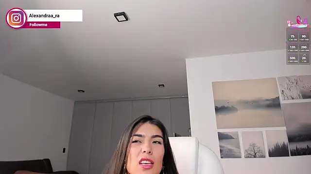 Alexandra_ra webcam