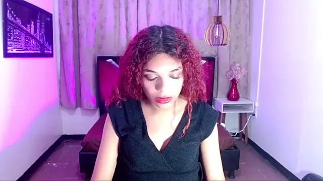 luisa__torres live cam on StripChat