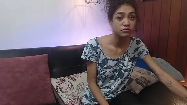 Aurora_ath live cam on StripChat