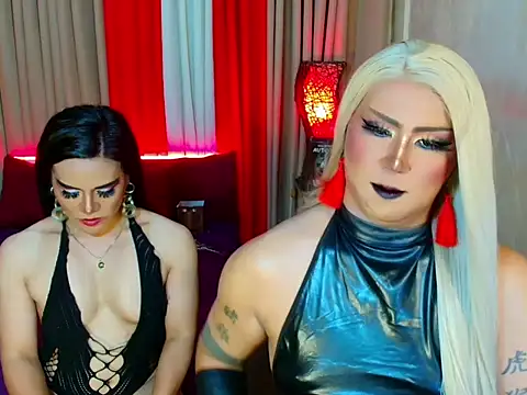 Wildest_Slave_Huntress webcam