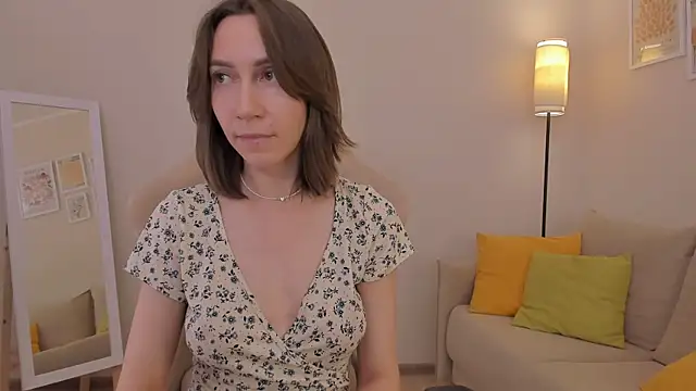 GoodGlamorGirl webcam