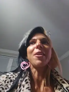 lil_jiggly webcam