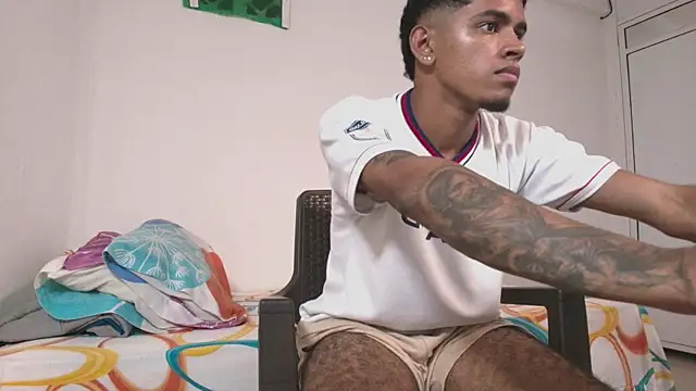 k_florez (M twink) - TAKE OFF MY SHIRT