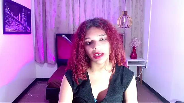 luisa__torres webcam