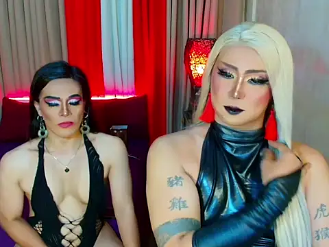 Wildest_Slave_Huntress webcam