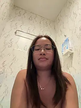 Ponthip webcam