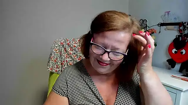 Adelewildx webcam