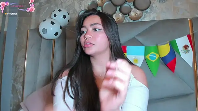 KimDevinne webcam