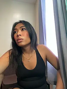Model: hugecock_tamira