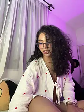 Samantha_Bernardo webcam
