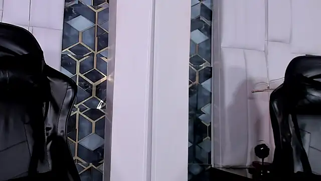 lia_mariana webcam