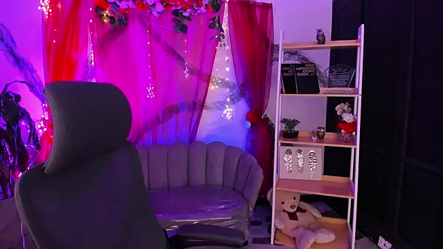 TifanyWhite_ webcam